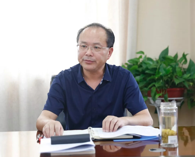 2.webp.jpg 2.webp.jpg