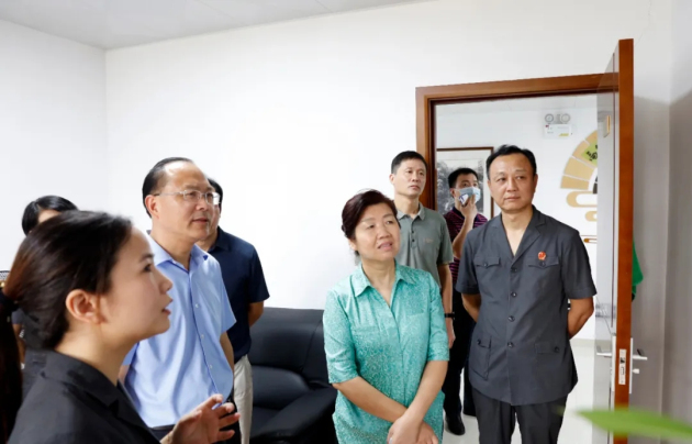 图片 (4)_编辑.jpg